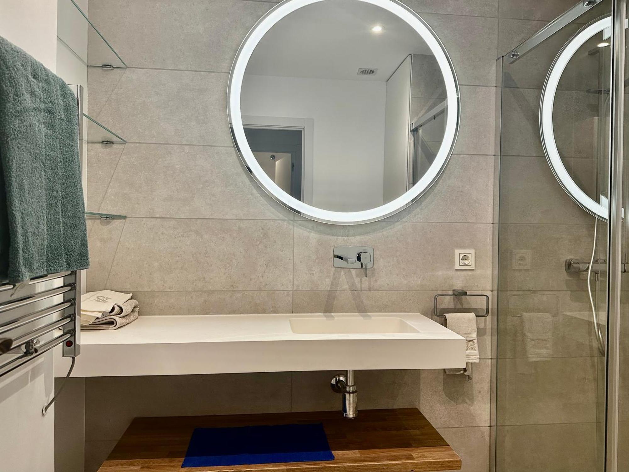 Modern Apartment In Front Of Cabopino Golf Marbella Exteriör bild
